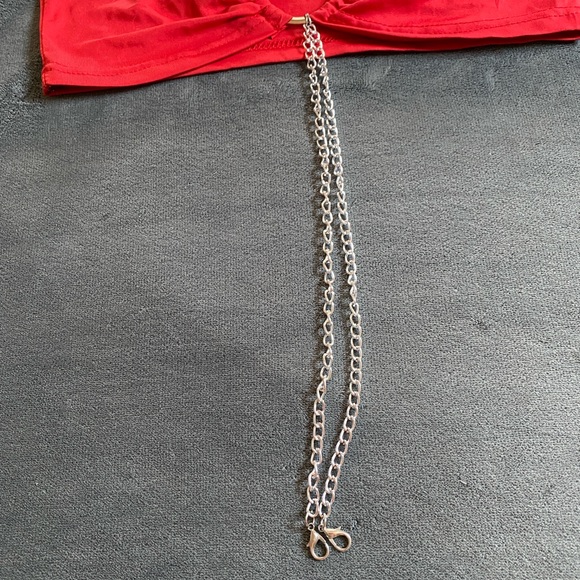 Chain Crop Tank Top - Picture 3 of 9